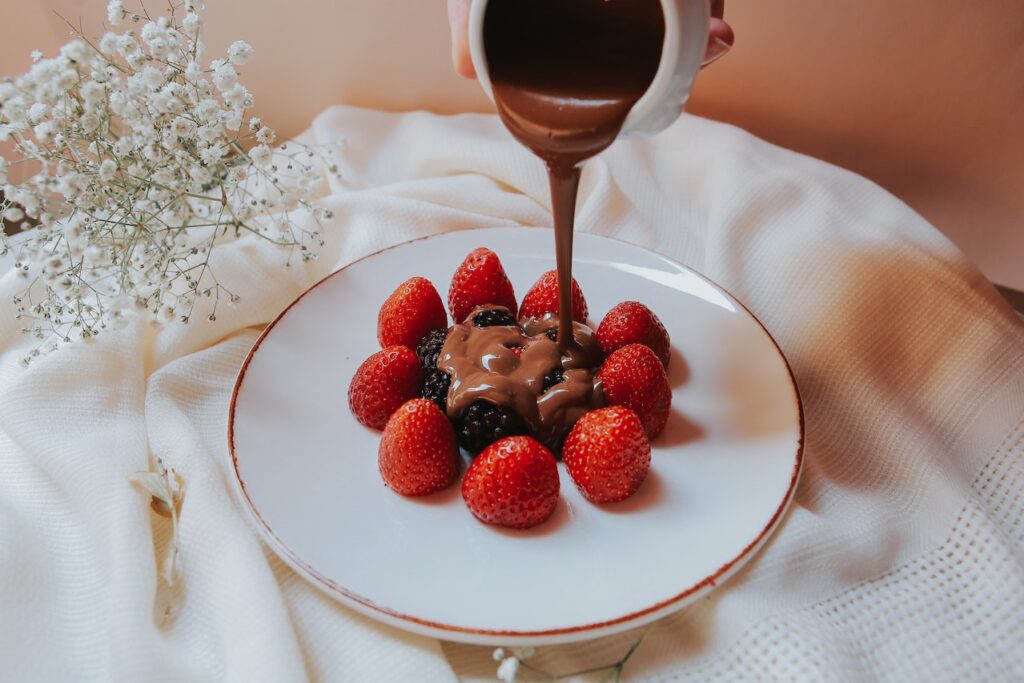 ganache funcional com morangos feito com óleos essenciais